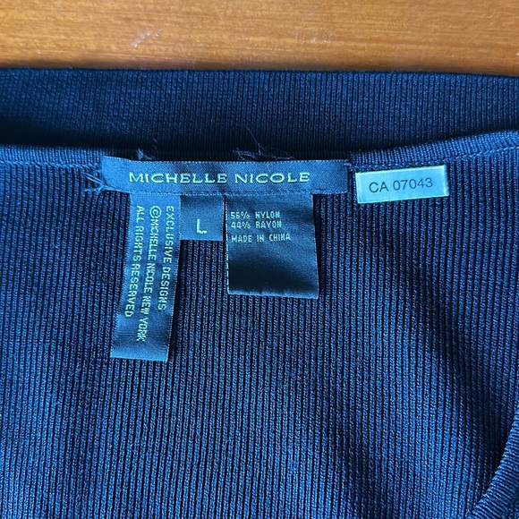 Size Large Black Boho Western Sweater Turquoise Beads and Bell Sleeves - Picture 11 of 16